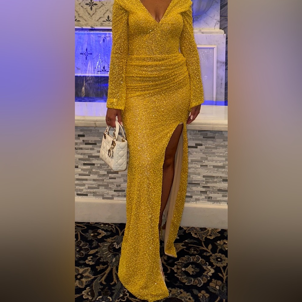 Custom yellow sequin evening gown size 2-4 S/M Walone fashion prom evening